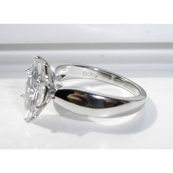 925 STERLING SILVER Marquise Cut Solitaire Ring Clear Cubic Zirconia - Picture 11 of 16